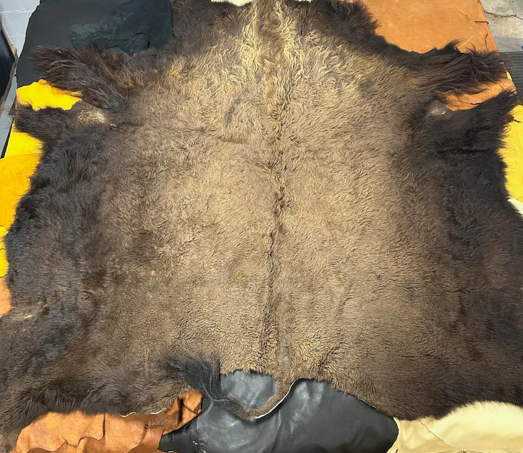 Bison (Buffalo) Robes Tanned - Image 3