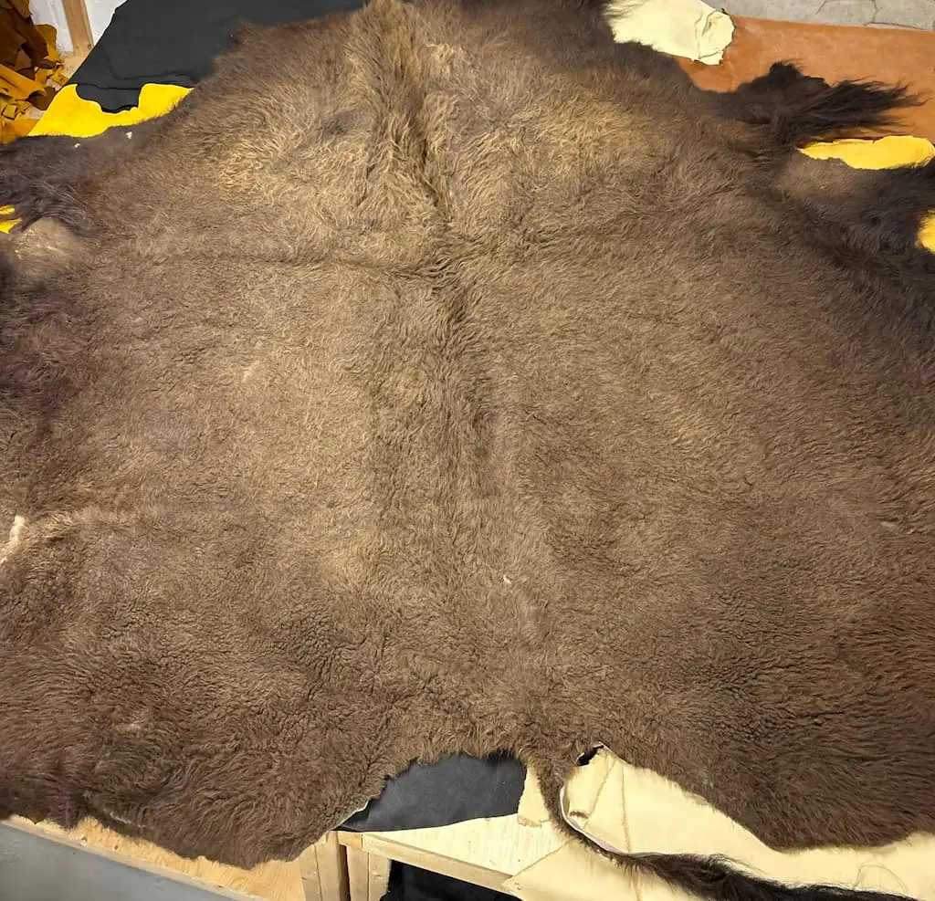 Bison (Buffalo) Robes Tanned - Image 5