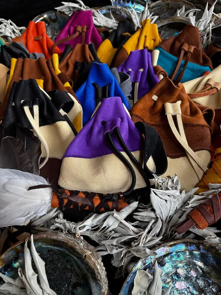 Clutch Bag Smudge Kits